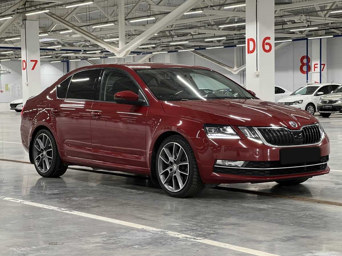 Купить Skoda Octavia с пробегом. Фото: #2