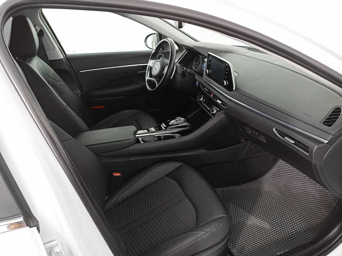 Купить Hyundai Sonata с пробегом. Фото: #10