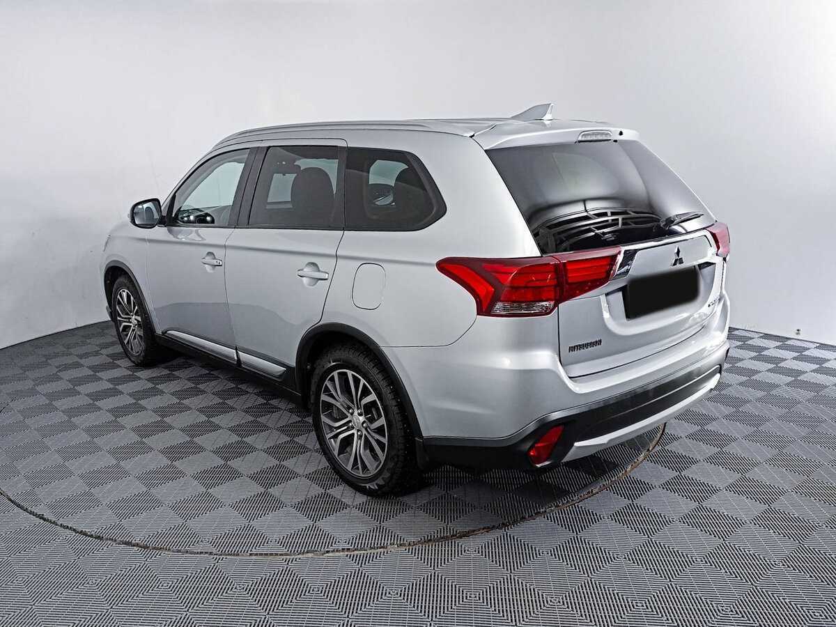Купить Mitsubishi Outlander с пробегом. Фото: #6