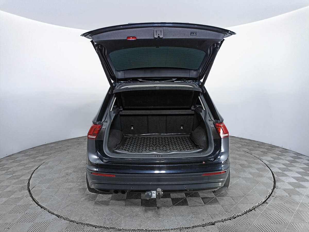 Купить Volkswagen Tiguan с пробегом. Фото: #9