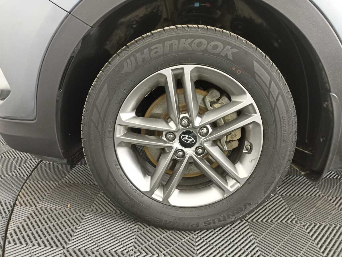 Купить Hyundai Santa Fe с пробегом. Фото: #17