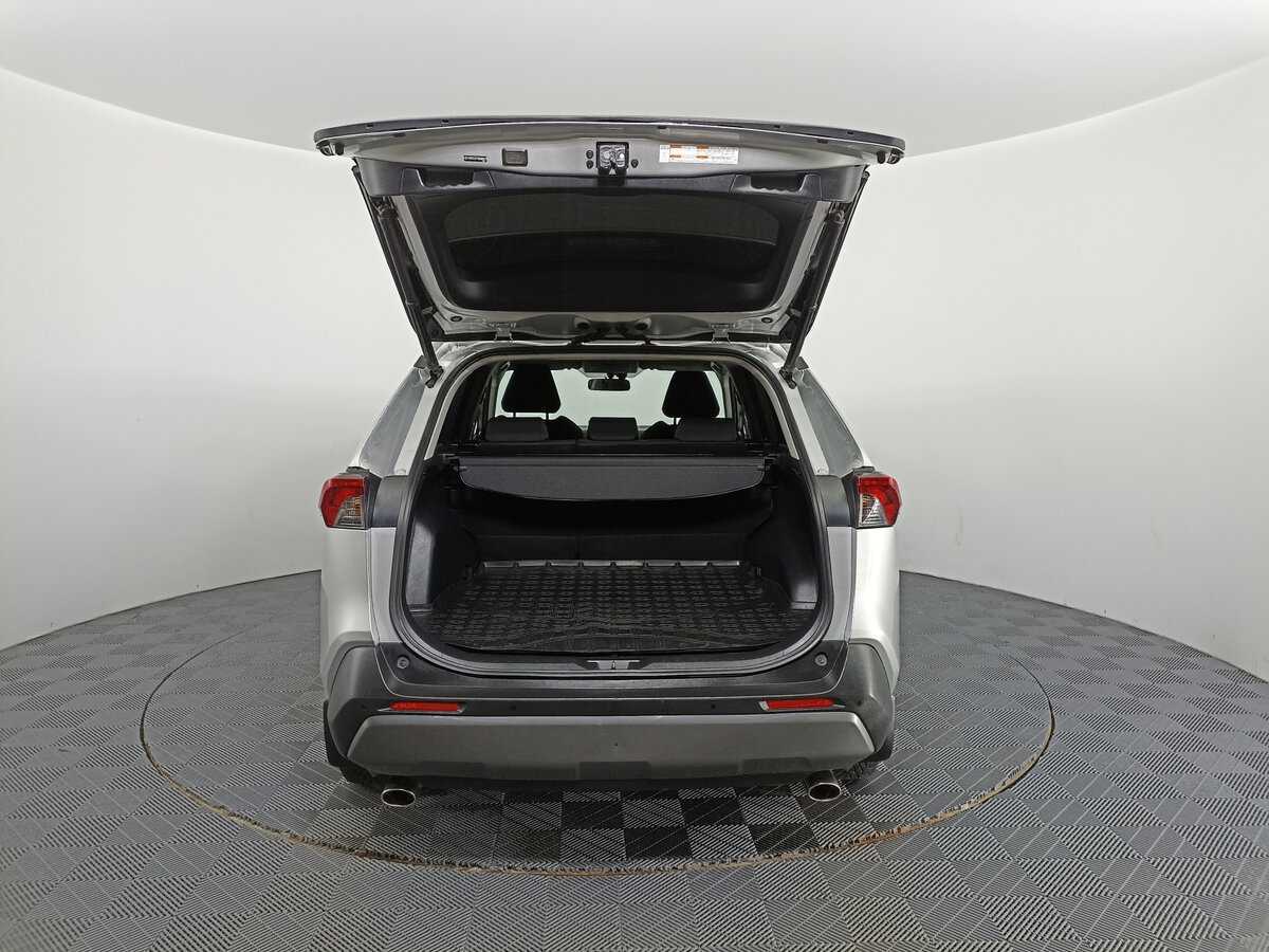 Купить Toyota RAV4 с пробегом. Фото: #9
