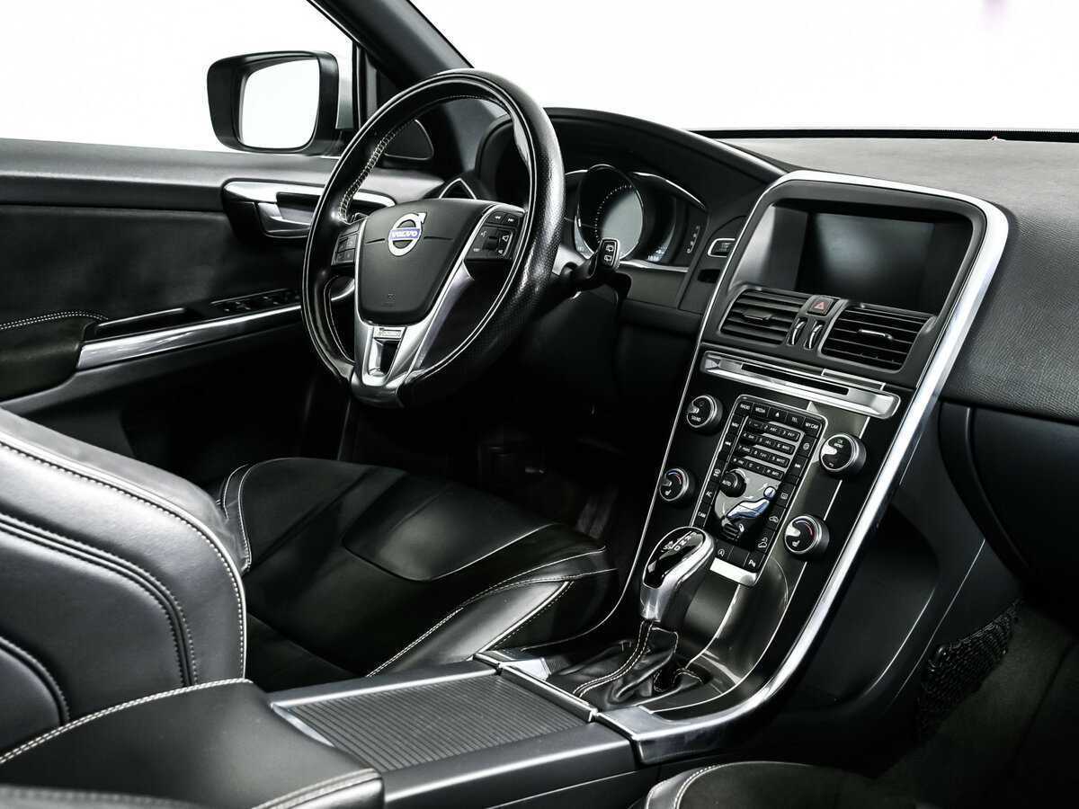Купить Volvo XC60 с пробегом. Фото: #8