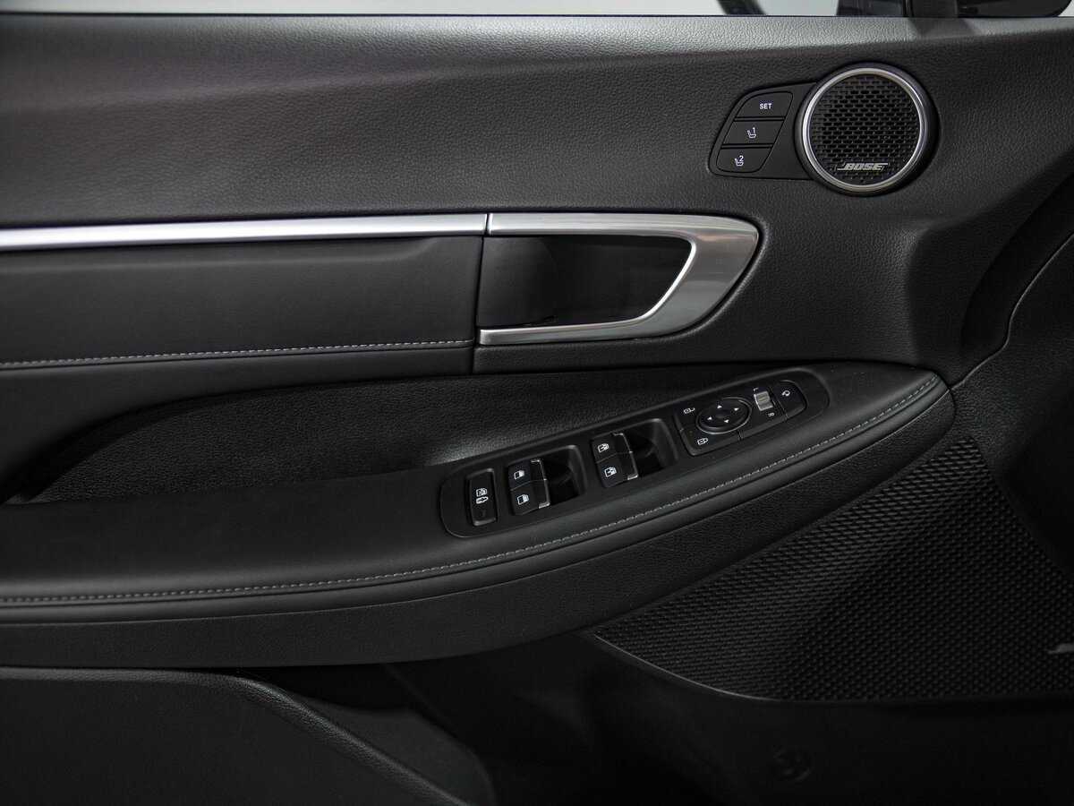 Купить Hyundai Sonata с пробегом. Фото: #13