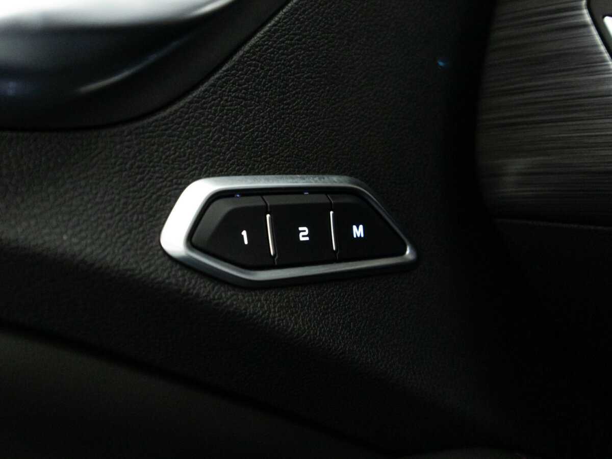 Купить Geely Tugella с пробегом. Фото: #18