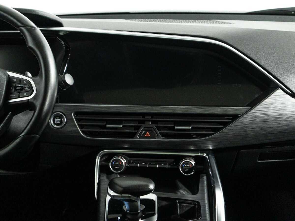 Купить Geely Tugella с пробегом. Фото: #13