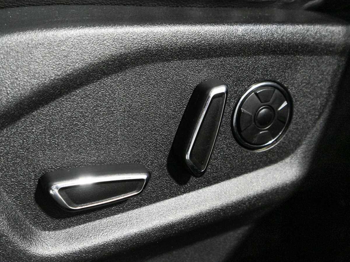 Купить Ford Explorer с пробегом. Фото: #18