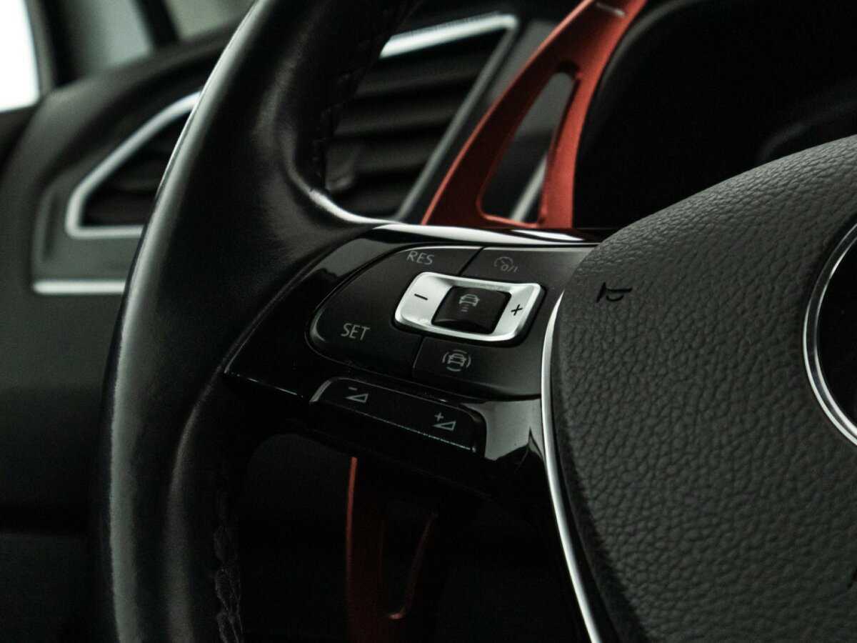 Купить Volkswagen Tiguan с пробегом. Фото: #19
