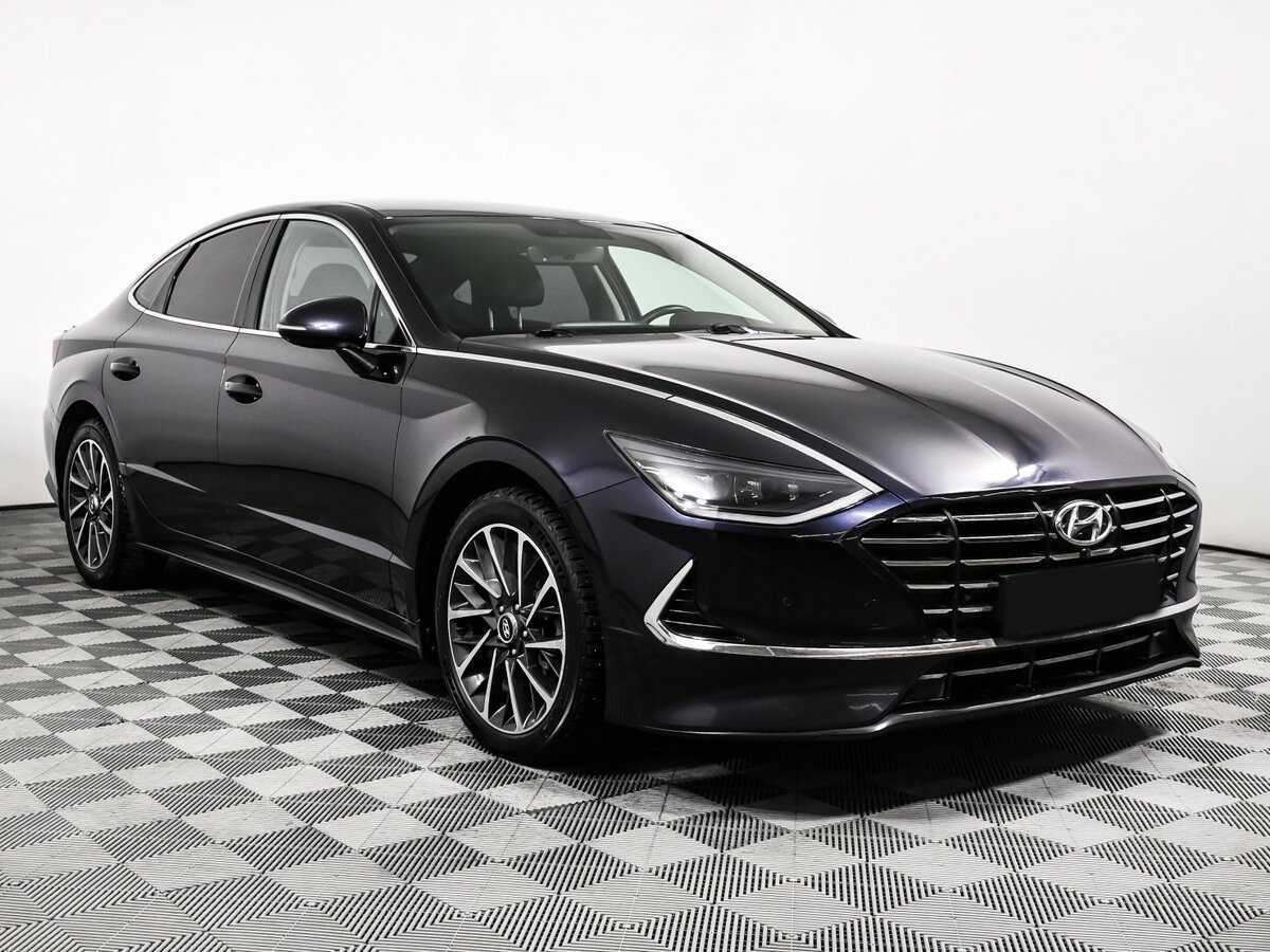 Купить Hyundai Sonata с пробегом. Фото: #2