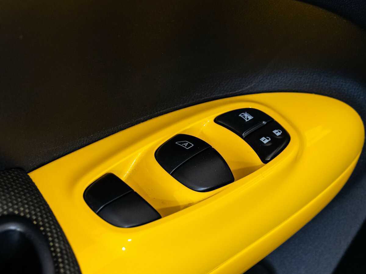 Купить Nissan Juke с пробегом. Фото: #21