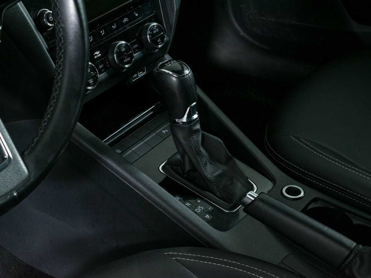 Купить Skoda Octavia с пробегом. Фото: #12