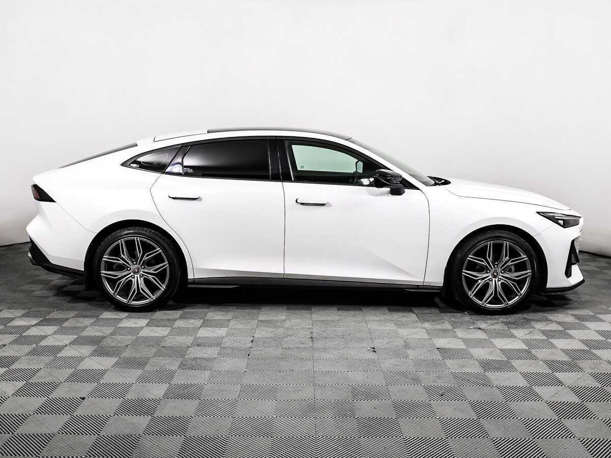 Купить Changan UNI-V с пробегом. Фото: #3