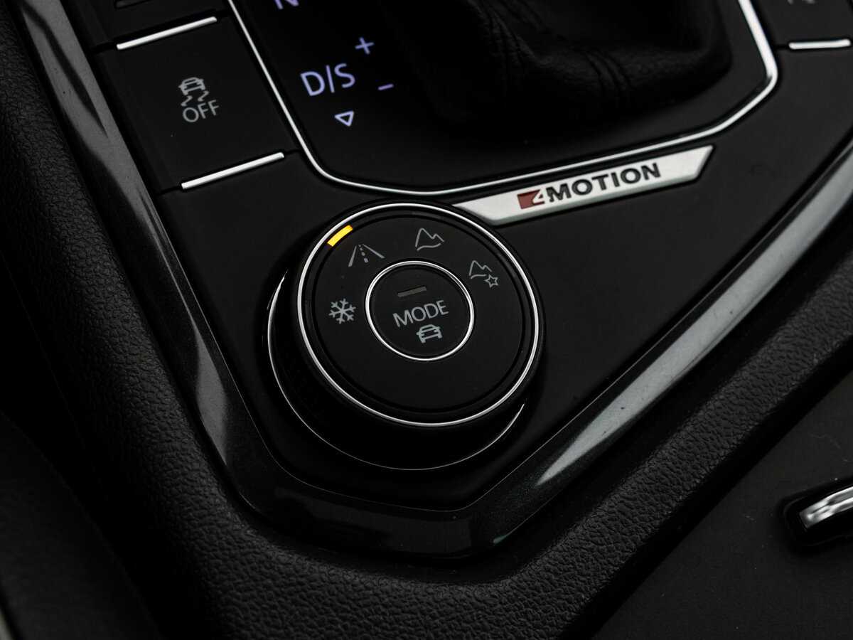 Купить Volkswagen Tiguan с пробегом. Фото: #16