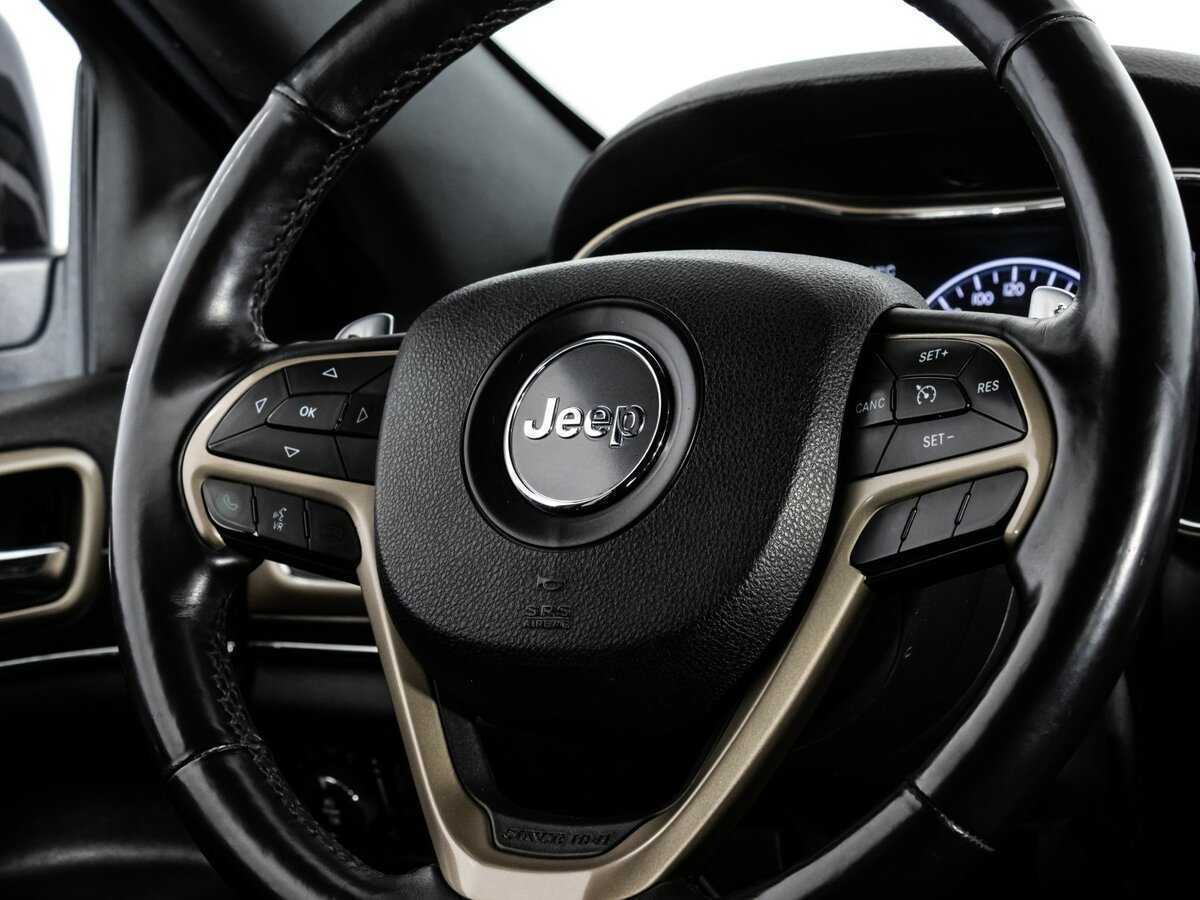 Купить Jeep Grand Cherokee с пробегом. Фото: #10