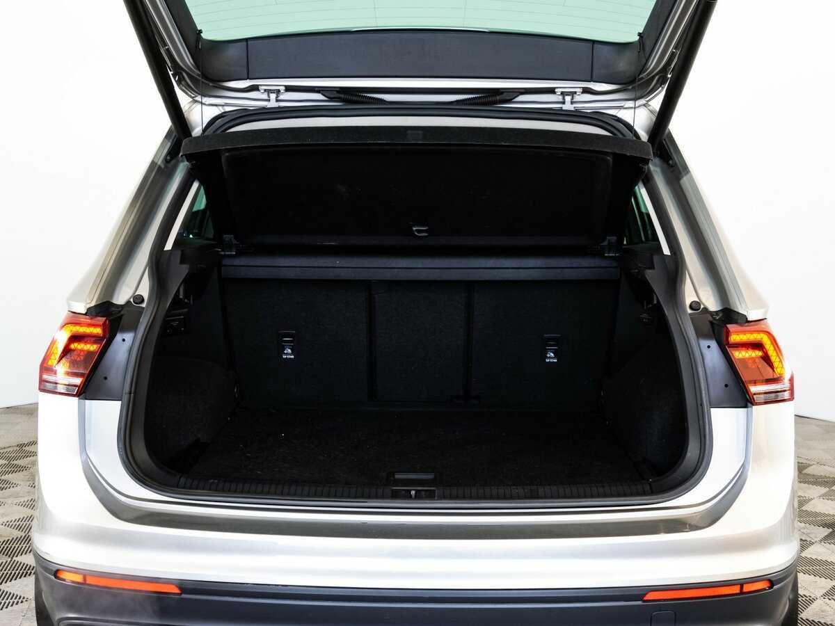 Купить Volkswagen Tiguan с пробегом. Фото: #20