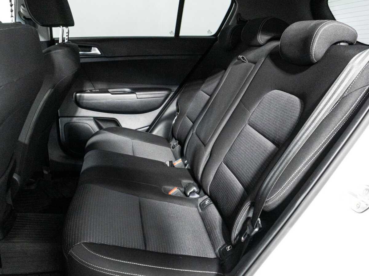 Купить Kia Sportage с пробегом. Фото: #9