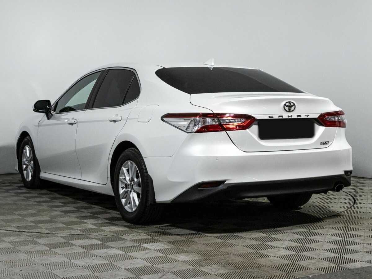 Купить Toyota Camry с пробегом. Фото: #5