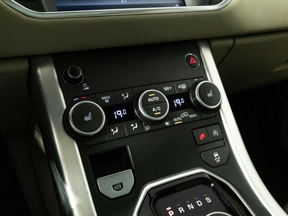 Купить Land Rover Range Rover Evoque с пробегом. Фото: #18