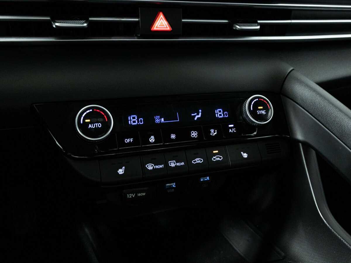 Купить Hyundai Elantra с пробегом. Фото: #16