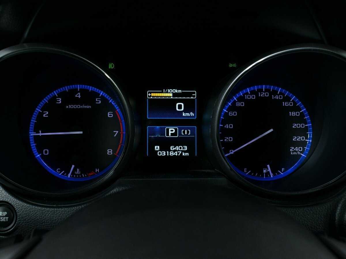 Купить Subaru Outback с пробегом. Фото: #11