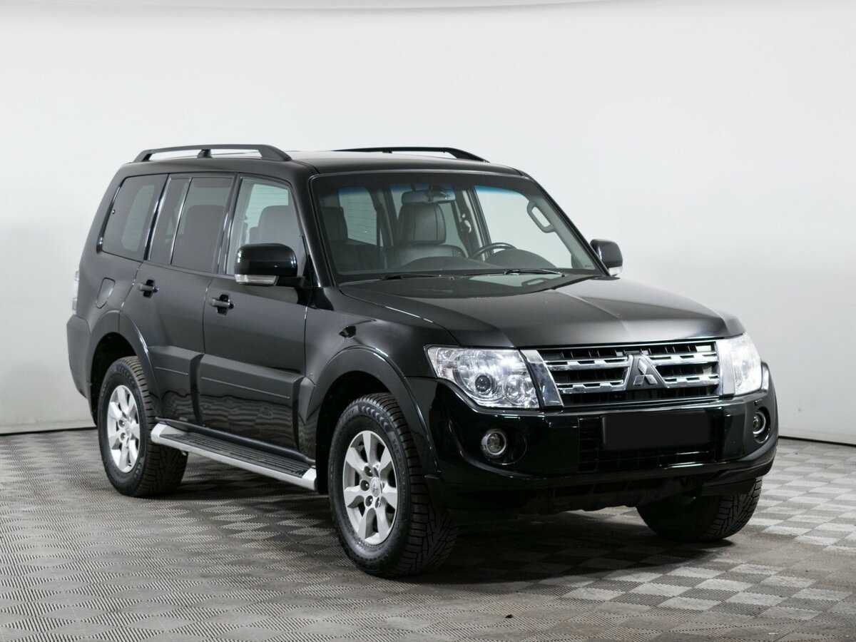 Купить Mitsubishi Pajero с пробегом. Фото: #2