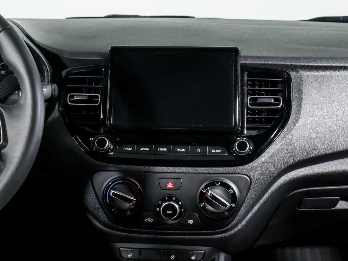 Купить Solaris HS с пробегом. Фото: #12