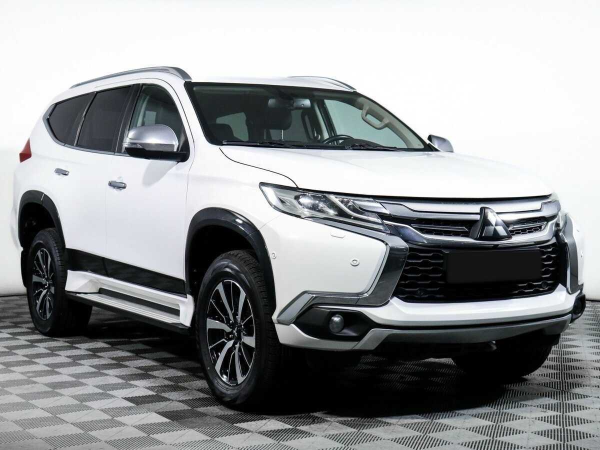 Купить Mitsubishi Pajero Sport с пробегом. Фото: #2