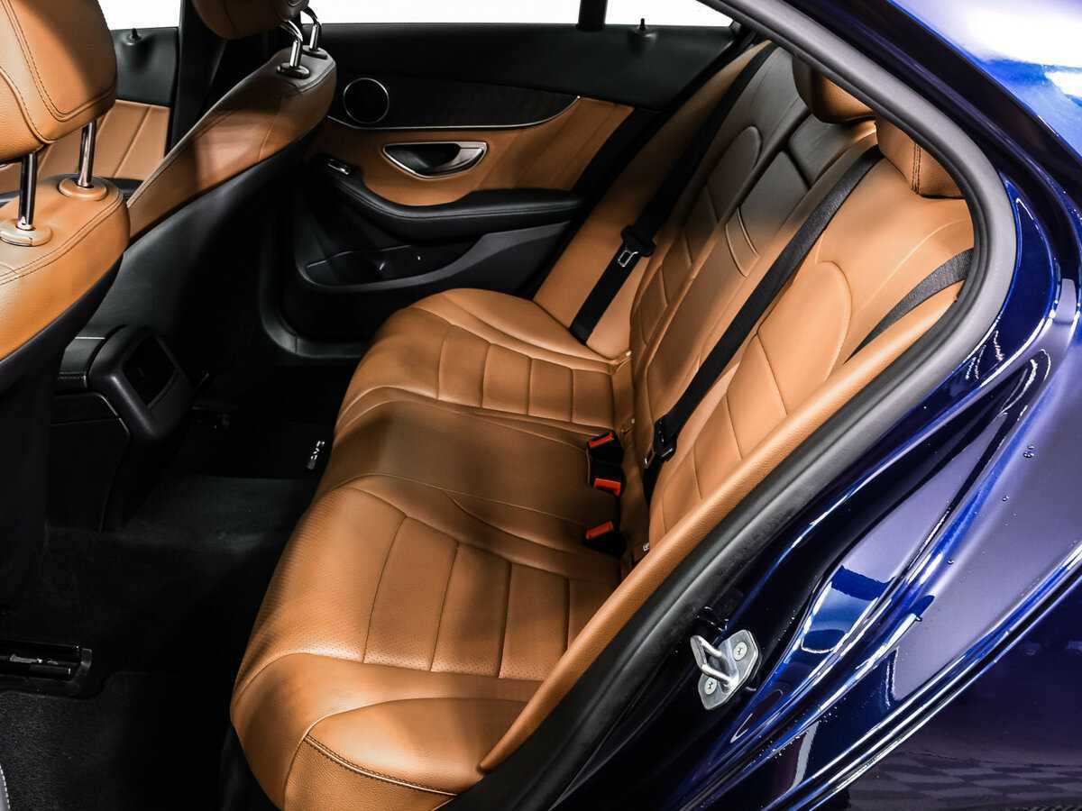 Купить Mercedes-Benz C-Класс с пробегом. Фото: #12