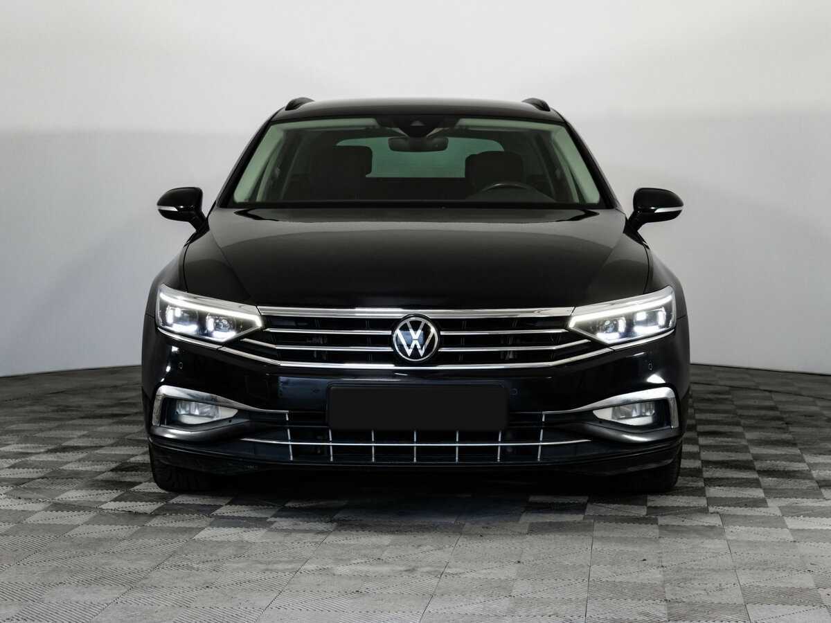 Купить Volkswagen Passat с пробегом. Фото: #2