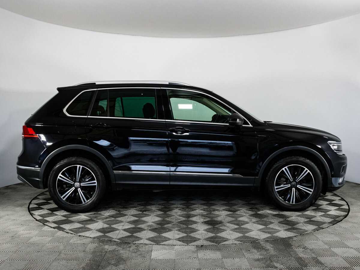 Купить Volkswagen Tiguan с пробегом. Фото: #3