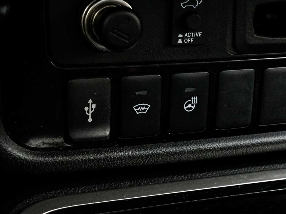 Купить Mitsubishi Outlander с пробегом. Фото: #14