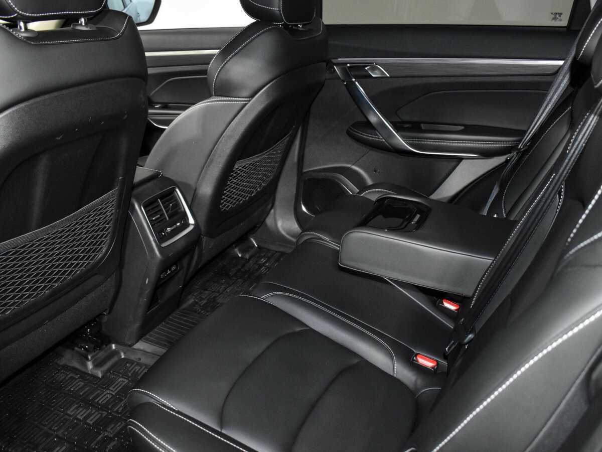 Купить Geely Atlas Pro с пробегом. Фото: #11