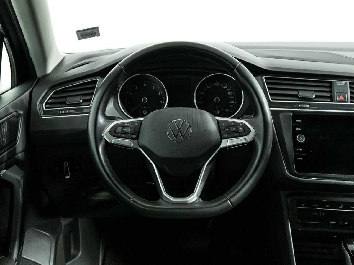 Купить Volkswagen Tiguan с пробегом. Фото: #18