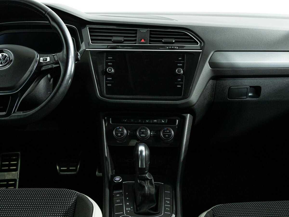 Купить Volkswagen Tiguan с пробегом. Фото: #13