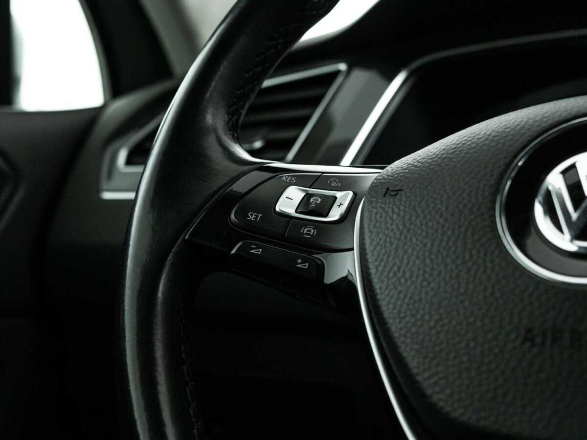 Купить Volkswagen Tiguan с пробегом. Фото: #20