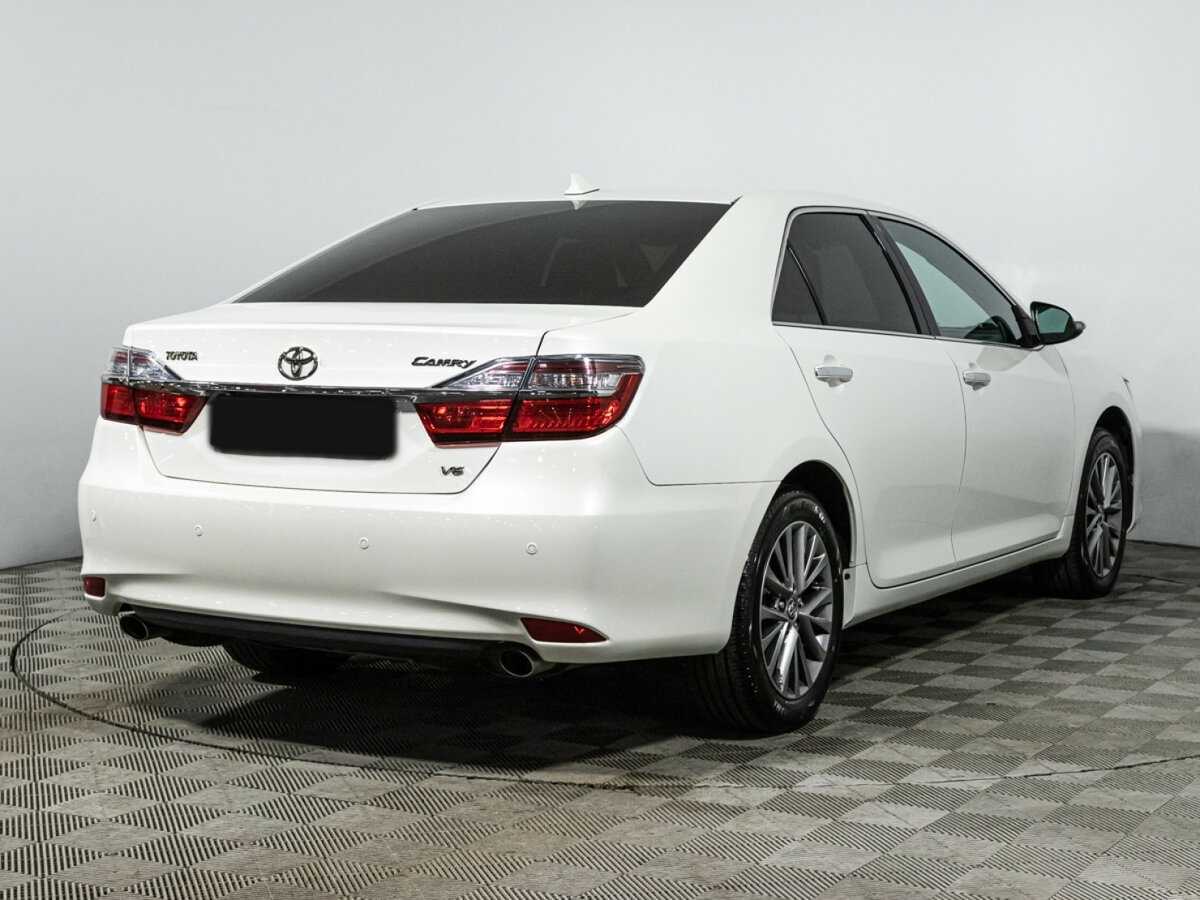 Купить Toyota Camry с пробегом. Фото: #4