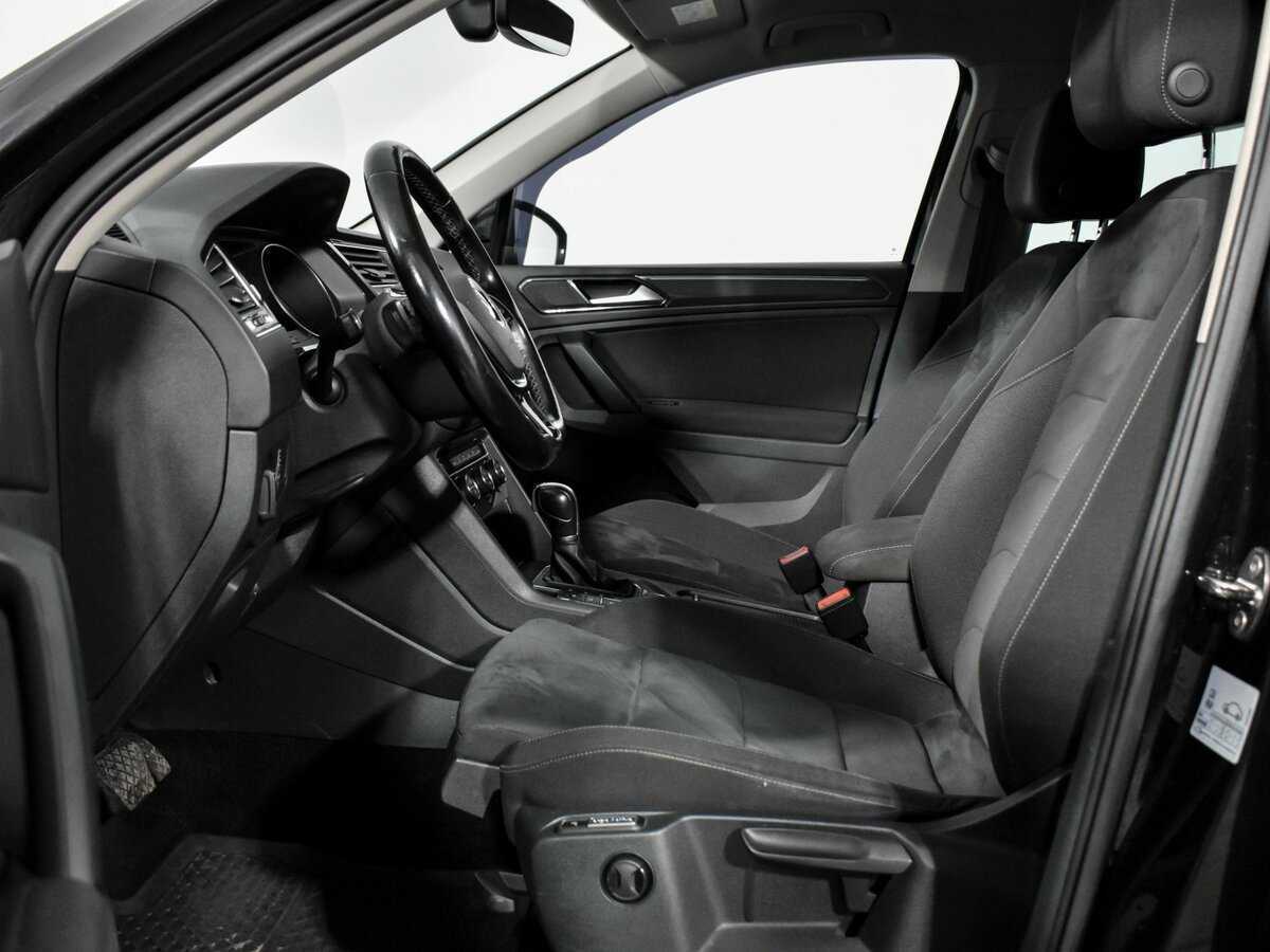 Купить Volkswagen Tiguan с пробегом. Фото: #11