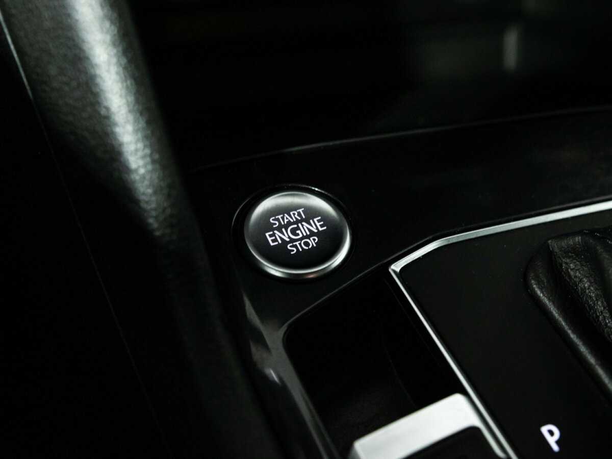 Купить Volkswagen Tiguan с пробегом. Фото: #18