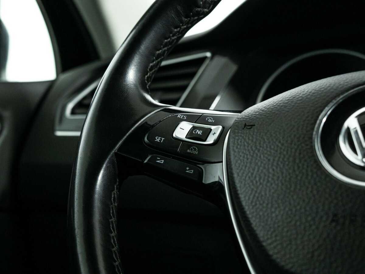 Купить Volkswagen Tiguan с пробегом. Фото: #21