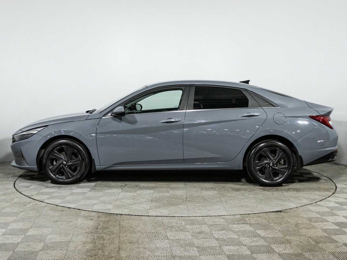 Купить Hyundai Elantra с пробегом. Фото: #7