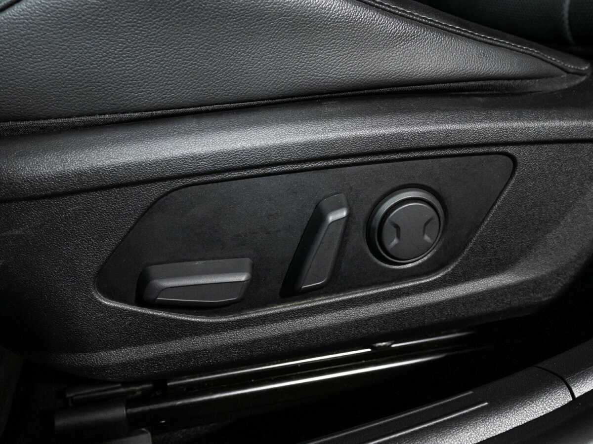 Купить Hyundai Elantra с пробегом. Фото: #15