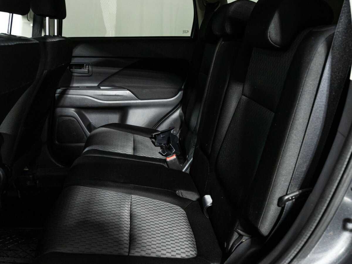 Продажа Б/У Митсубиши Оутлэндер. Фото: #9