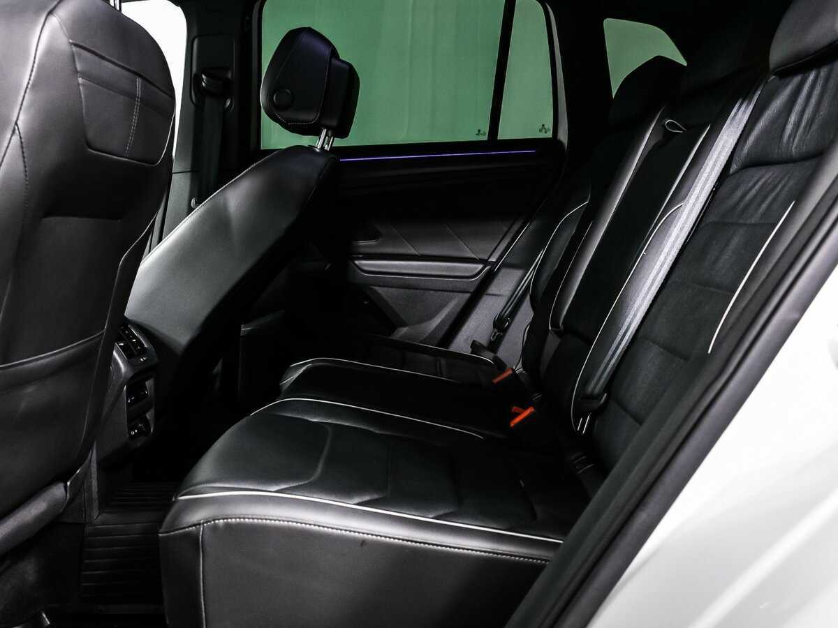 Купить Volkswagen Tiguan с пробегом. Фото: #12