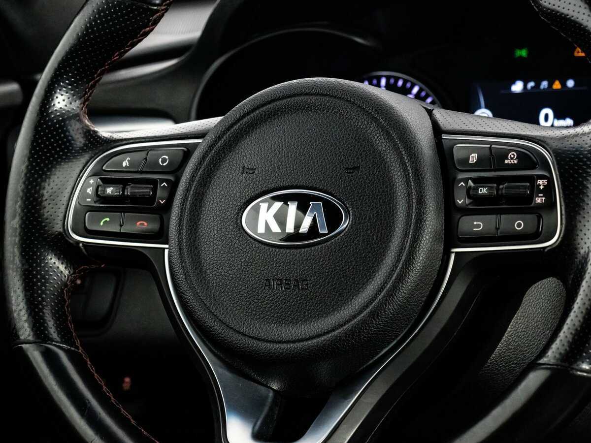 Купить Kia Optima с пробегом. Фото: #10
