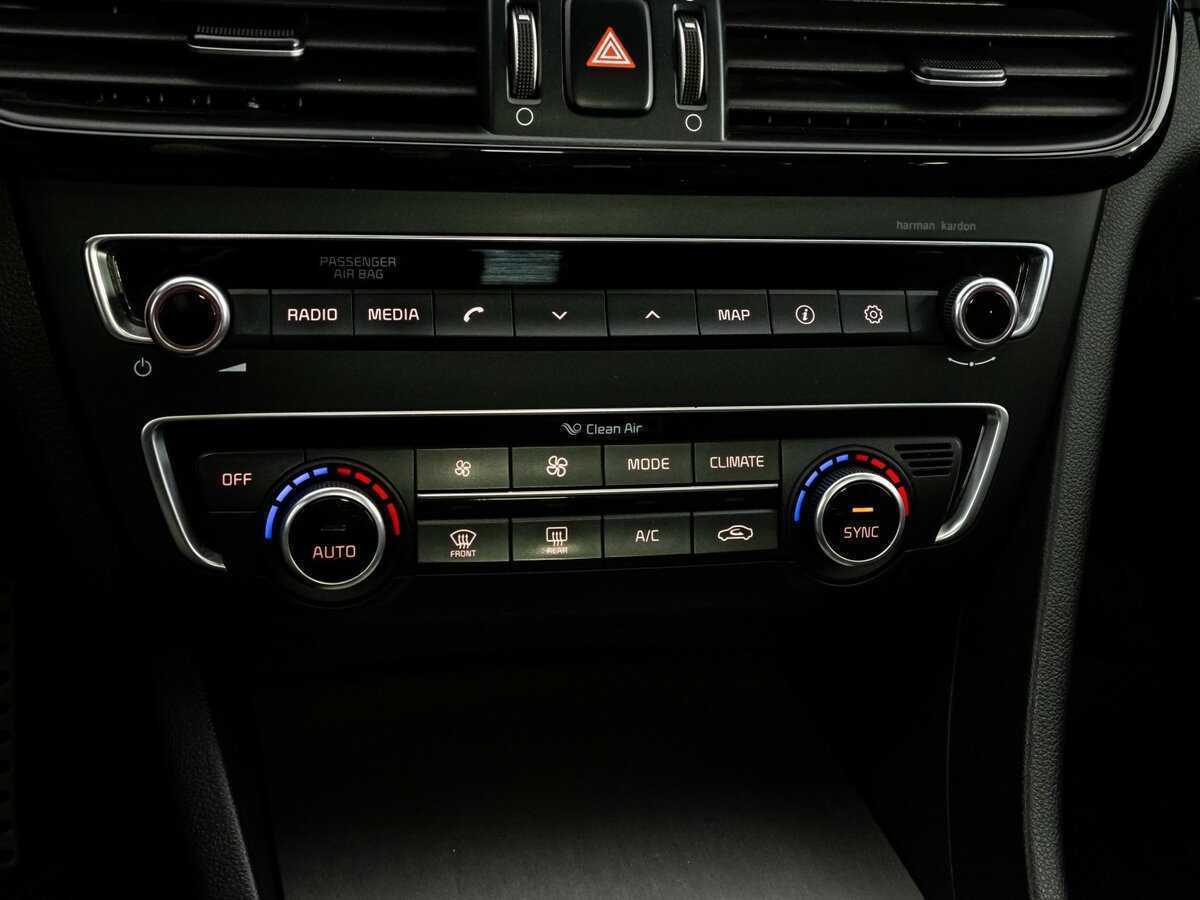 Купить Kia Optima с пробегом. Фото: #15