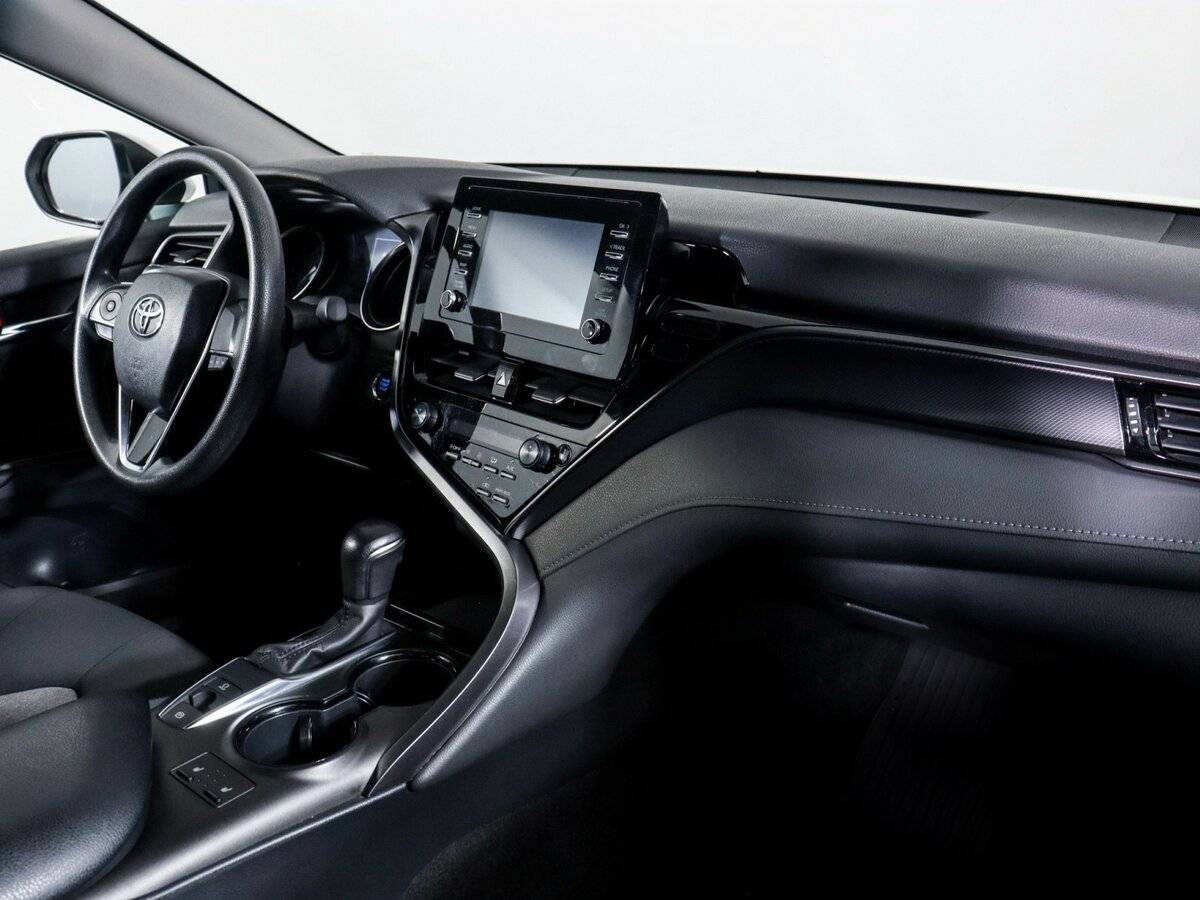 Купить Toyota Camry с пробегом. Фото: #5