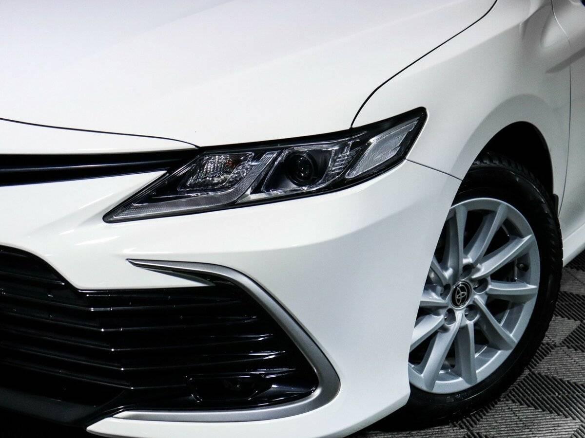 Купить Toyota Camry с пробегом. Фото: #16