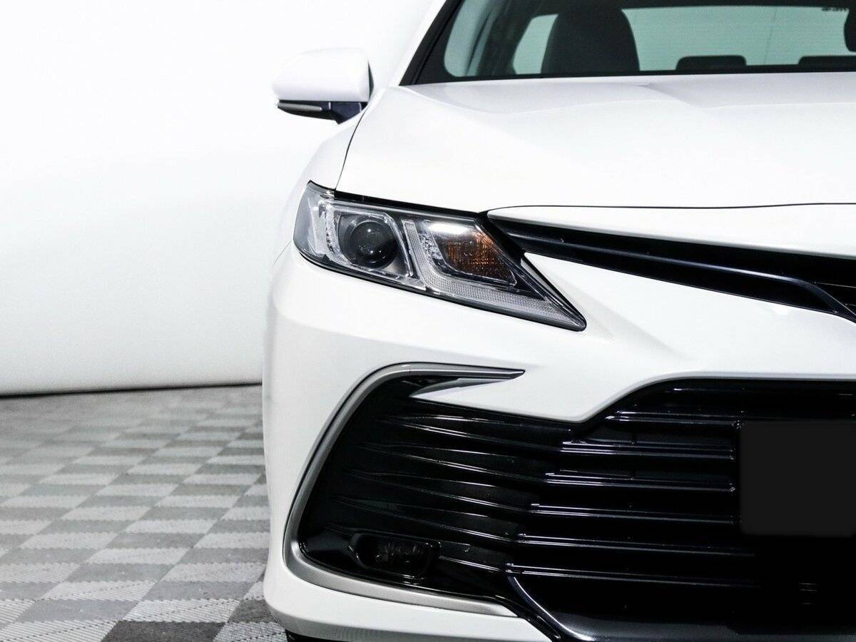 Купить Toyota Camry с пробегом. Фото: #17