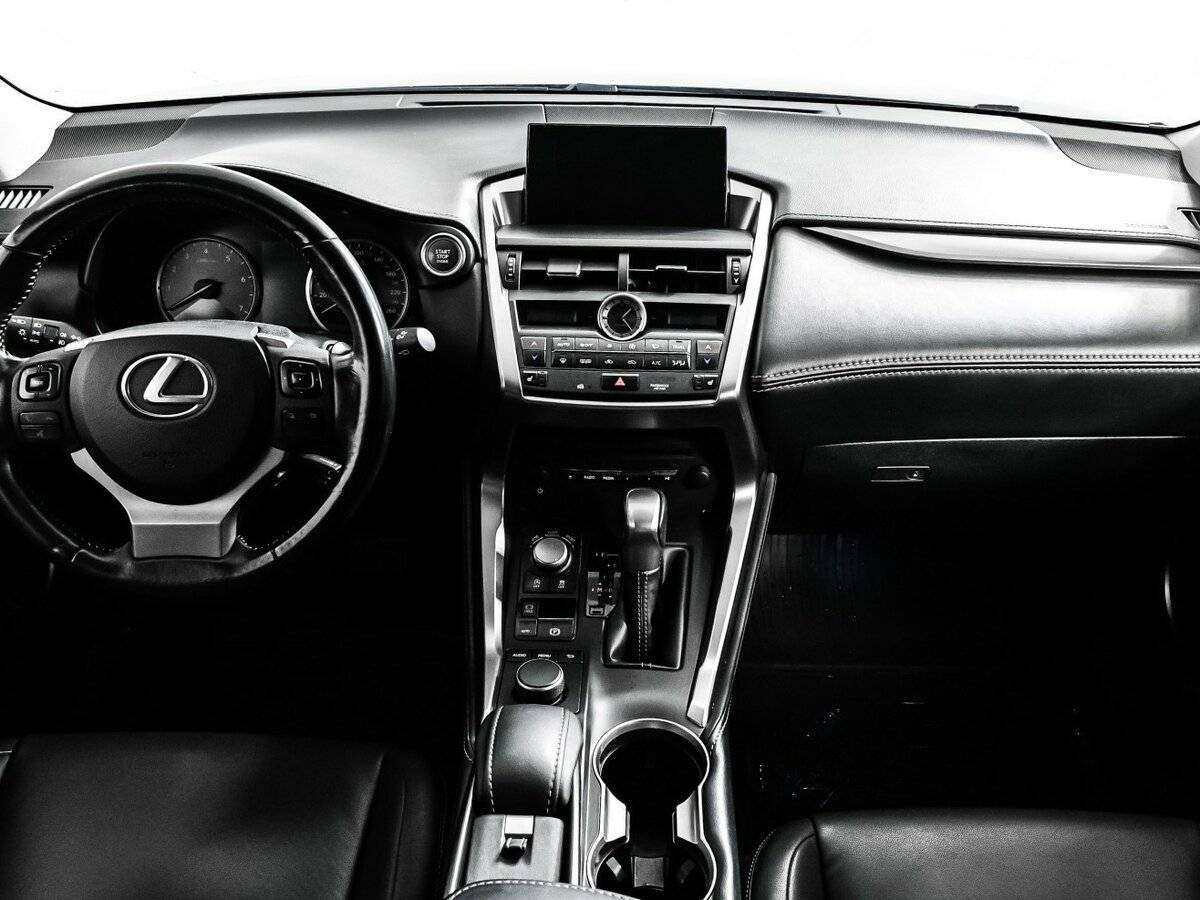 Купить Lexus NX с пробегом. Фото: #10