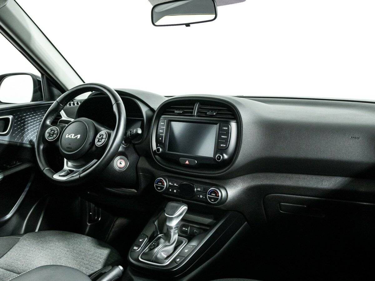 Купить Kia Soul с пробегом. Фото: #9